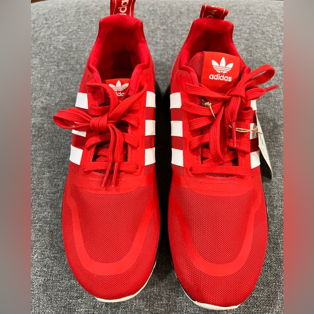 Men’s Adidas Multix Low Original Sport / color Vivid Red Black Size 7